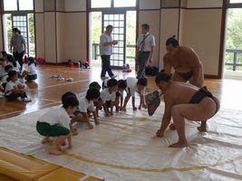 小学校　相撲授業（30.7）2